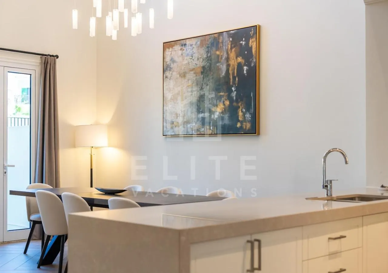 Luxury 4Br Villa Next To J1 Beach With Burj Views Dubai 0*,