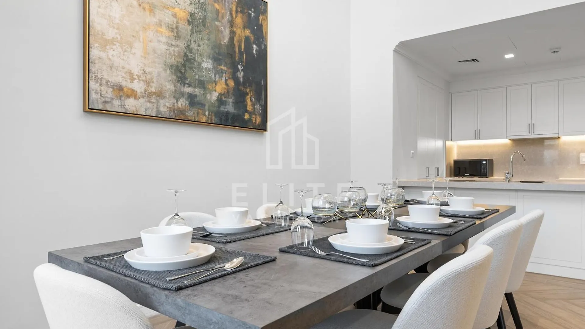 Luxury 4Br Villa Next To J1 Beach With Burj Views Dubai